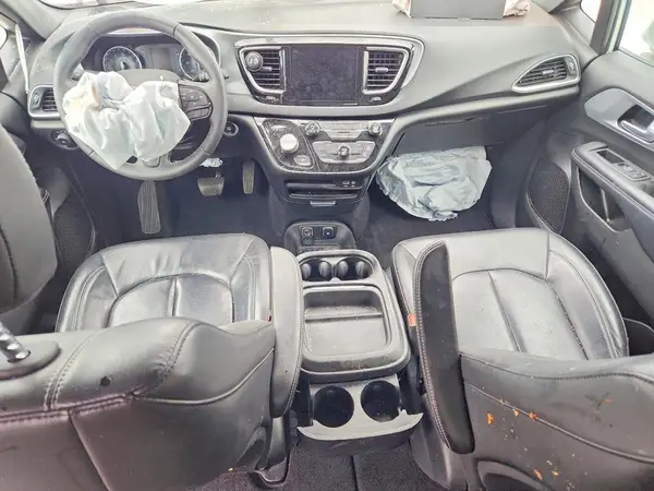 2C4RC1BG9JR235941 2018 CHRYSLER PACIFICA - Image 8