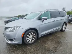 2C4RC1BG9JR252867 2018 CHRYSLER PACIFICA