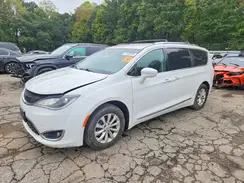 2C4RC1BG9JR262153 2018 CHRYSLER PACIFICA
