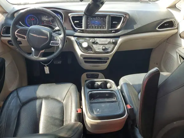 2C4RC1BG9JR269457 2018 CHRYSLER PACIFICA - Image 8
