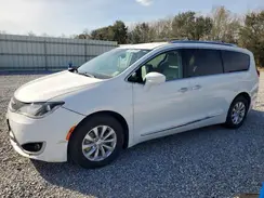2C4RC1BG9JR269894 2018 CHRYSLER PACIFICA