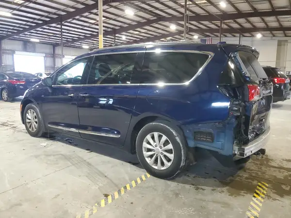 2C4RC1BG9JR316938 2018 CHRYSLER PACIFICA - Image 2