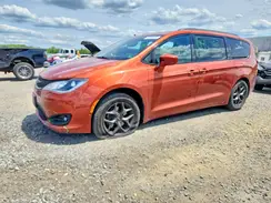 2C4RC1BG9JR317118 2018 CHRYSLER PACIFICA