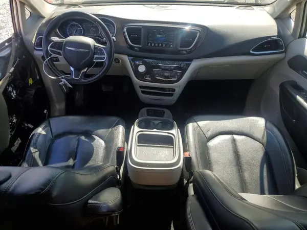 2C4RC1BG9JR322738 2018 CHRYSLER PACIFICA - Image 8