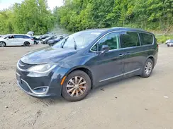 2C4RC1BG9JR332850 2018 CHRYSLER PACIFICA