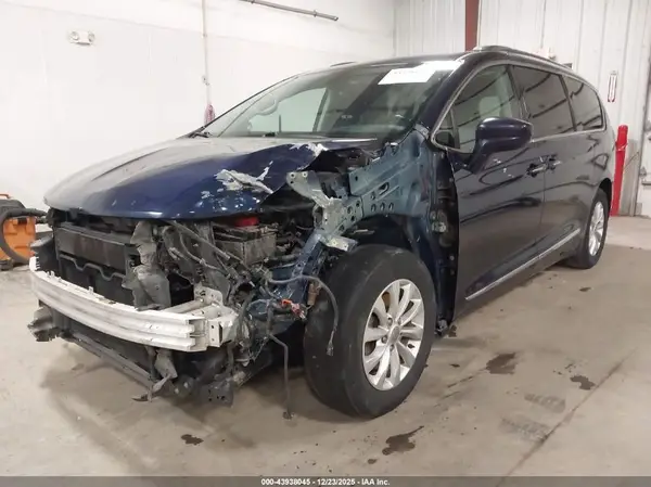 2C4RC1BG9KR507454 2019 CHRYSLER PACIFICA - Image 2