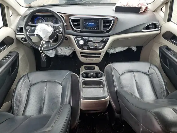 2C4RC1BG9KR528885 2019 CHRYSLER PACIFICA - Image 8