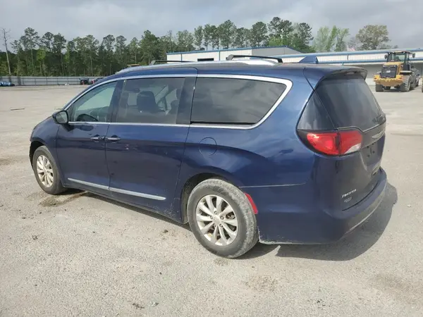 2C4RC1BG9KR531754 2019 CHRYSLER PACIFICA - Image 2