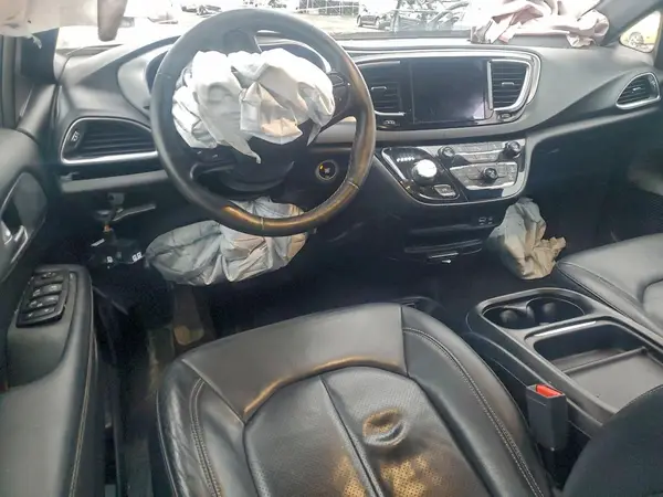 2C4RC1BG9KR532192 2019 CHRYSLER PACIFICA - Image 8
