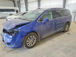 2C4RC1BG9KR548389 2019 CHRYSLER PACIFICA