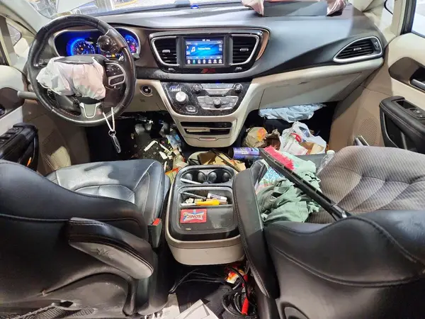 2C4RC1BG9KR550322 2019 CHRYSLER PACIFICA - Image 8