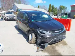 2C4RC1BG9KR555245 2019 CHRYSLER PACIFICA