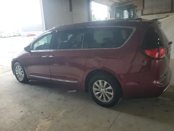 2C4RC1BG9KR566925 2019 CHRYSLER PACIFICA - Image 2