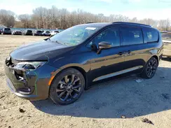 2C4RC1BG9KR566990 2019 CHRYSLER PACIFICA