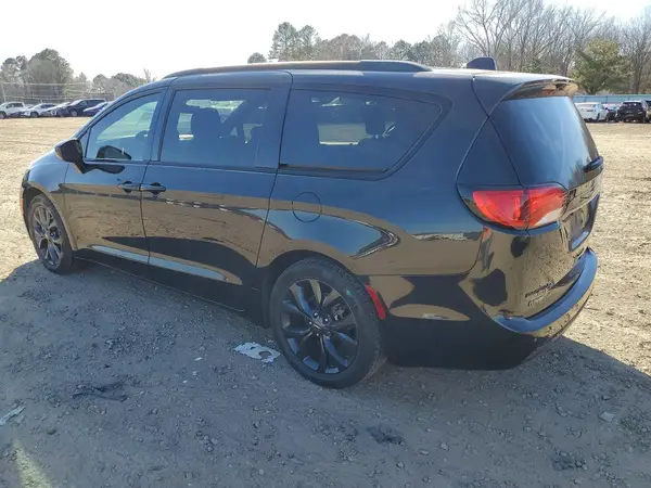 2C4RC1BG9KR566990 2019 CHRYSLER PACIFICA - Image 2