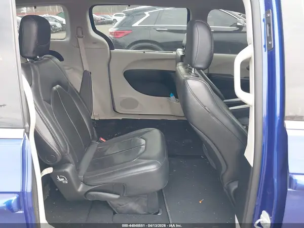 2C4RC1BG9KR570120 2019 CHRYSLER PACIFICA - Image 8