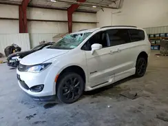 2C4RC1BG9KR583577 2019 CHRYSLER PACIFICA