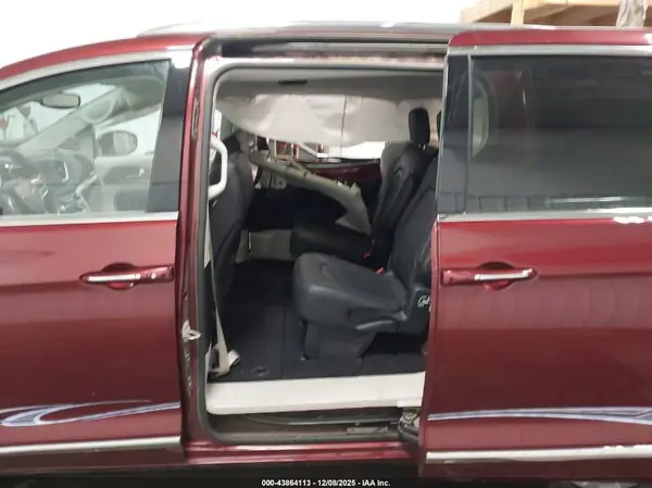 2C4RC1BG9KR589332 2019 CHRYSLER PACIFICA - Image 8