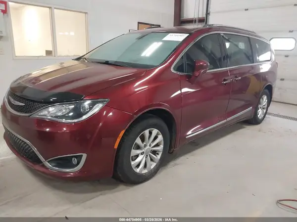 2C4RC1BG9KR589508 2019 CHRYSLER PACIFICA - Image 2