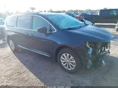 2C4RC1BG9KR589847 2019 CHRYSLER PACIFICA