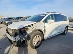 2C4RC1BG9KR597284 2019 CHRYSLER PACIFICA