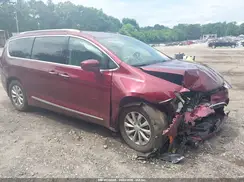 2C4RC1BG9KR597348 2019 CHRYSLER PACIFICA