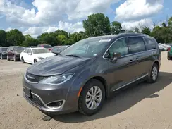 2C4RC1BG9KR605027 2019 CHRYSLER PACIFICA