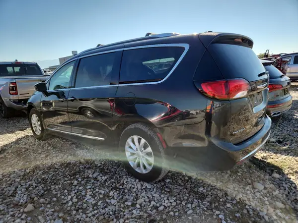 2C4RC1BG9KR617176 2019 CHRYSLER PACIFICA - Image 2
