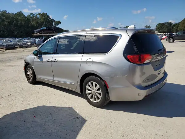 2C4RC1BG9KR624998 2019 CHRYSLER PACIFICA - Image 2