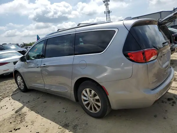 2C4RC1BG9KR625178 2019 CHRYSLER PACIFICA - Image 2