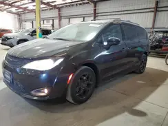 2C4RC1BG9KR630557 2019 CHRYSLER PACIFICA