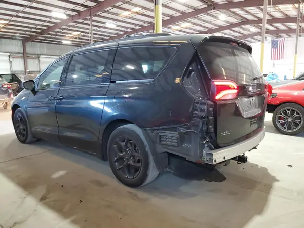 2C4RC1BG9KR630557 2019 CHRYSLER PACIFICA - Image 2