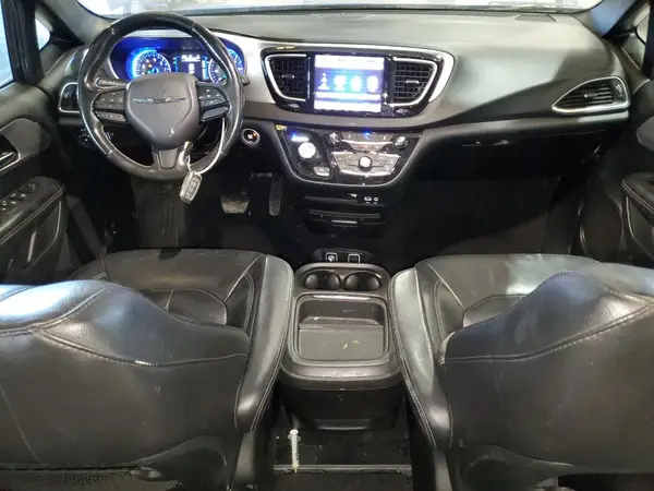 2C4RC1BG9KR630557 2019 CHRYSLER PACIFICA - Image 8