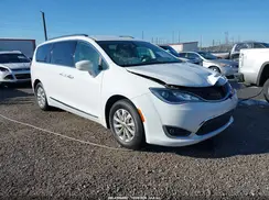 2C4RC1BG9KR634513 2019 CHRYSLER PACIFICA