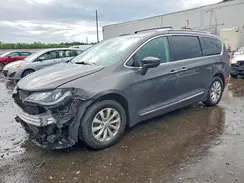 2C4RC1BG9KR644796 2019 CHRYSLER PACIFICA
