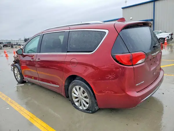 2C4RC1BG9KR650968 2019 CHRYSLER PACIFICA - Image 2