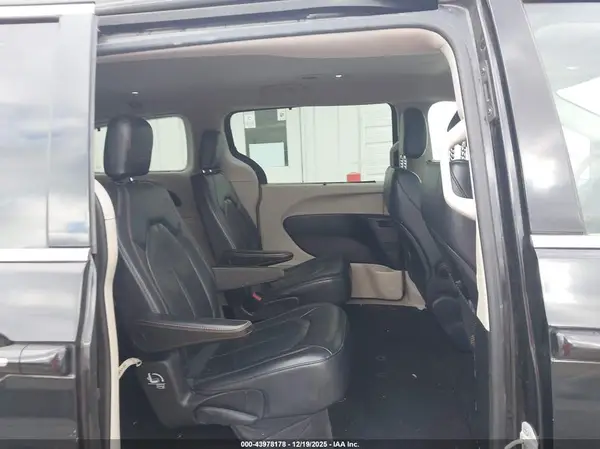 2C4RC1BG9KR673120 2019 CHRYSLER PACIFICA - Image 8
