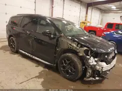 2C4RC1BG9KR681802 2019 CHRYSLER PACIFICA