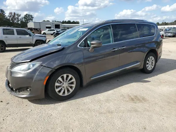 2C4RC1BG9KR685493 2019 CHRYSLER PACIFICA - Image 1