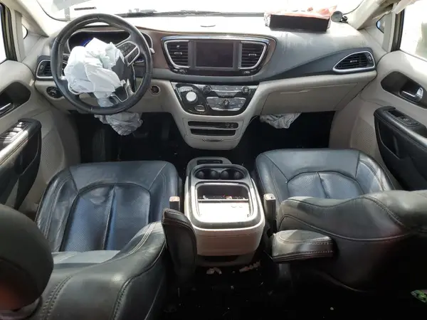 2C4RC1BG9KR685493 2019 CHRYSLER PACIFICA - Image 8