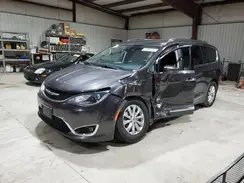 2C4RC1BG9KR704804 2019 CHRYSLER PACIFICA