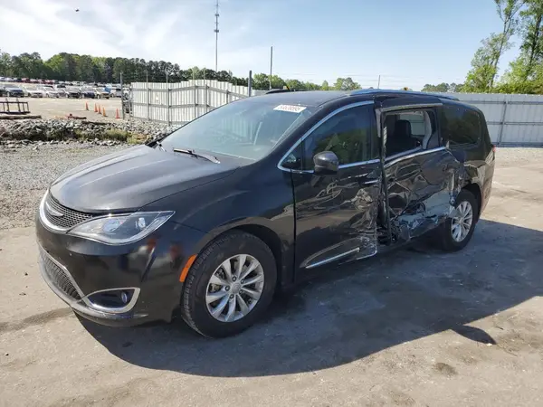 2C4RC1BG9KR732456 2019 CHRYSLER PACIFICA - Image 1