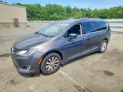 2C4RC1BG9KR738502 2019 CHRYSLER PACIFICA