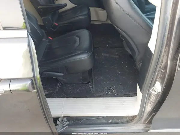 2C4RC1BG9LR114717 2020 CHRYSLER PACIFICA - Image 8