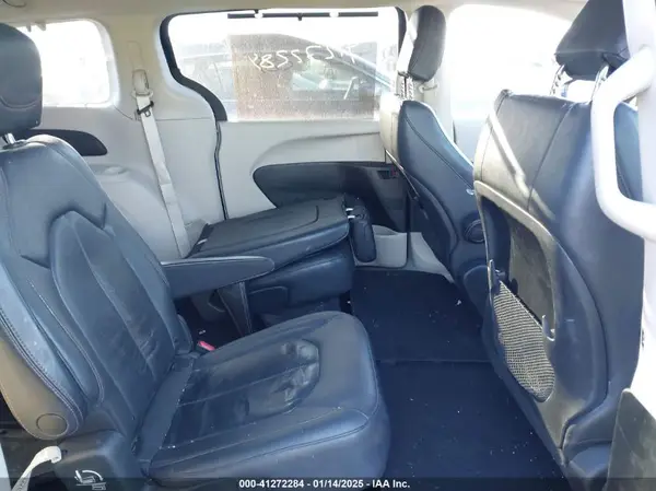 2C4RC1BG9LR115382 2020 CHRYSLER PACIFICA - Image 8