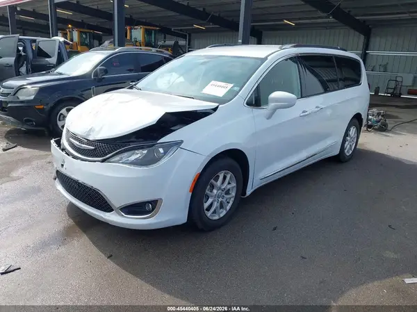 2C4RC1BG9LR128200 2020 CHRYSLER PACIFICA - Image 2