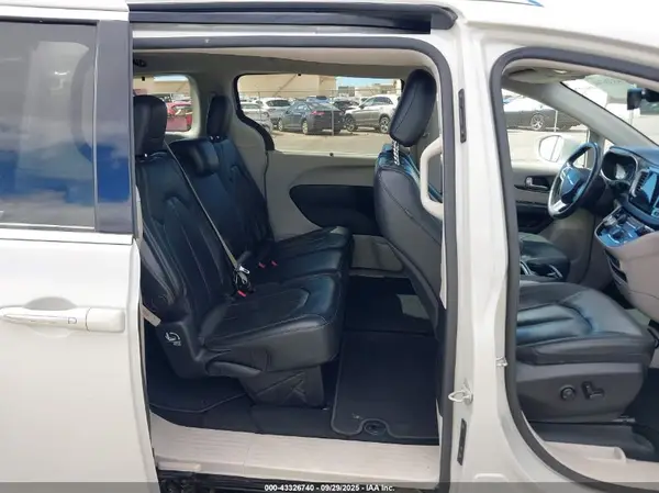 2C4RC1BG9LR128679 2020 CHRYSLER PACIFICA - Image 8