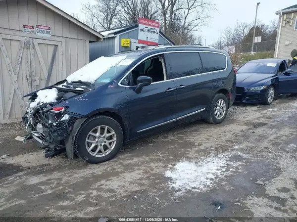 2C4RC1BG9LR140413 2020 CHRYSLER PACIFICA - Image 2