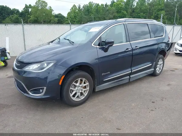 2C4RC1BG9LR140525 2020 CHRYSLER PACIFICA - Image 2
