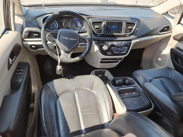 2C4RC1BG9LR172181 2020 CHRYSLER PACIFICA - Image 8
